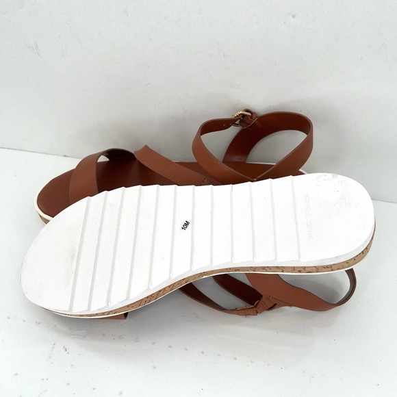 Marc Fisher Grandie Treaded Flatform Leather Sandals - Picture 6 of 7
